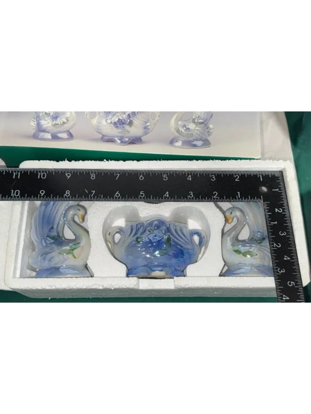 Lustre Vase 3-Piece Set Ceramic Swan Design Iridescent Finish Floral Detailing